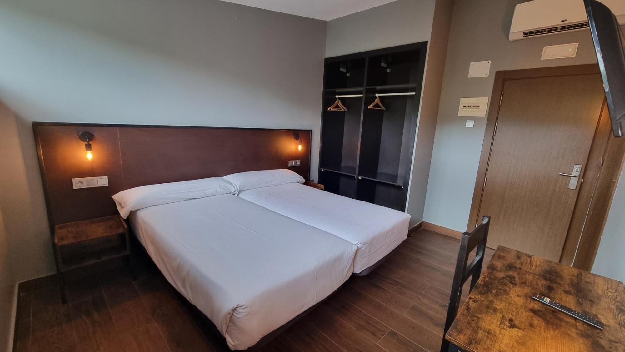 Euba Hotel Аморебієта-Ечано Екстер'єр фото